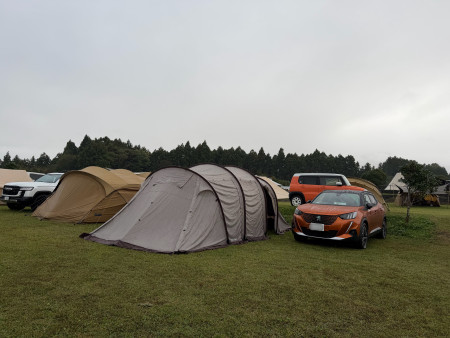 キャンプ場画像