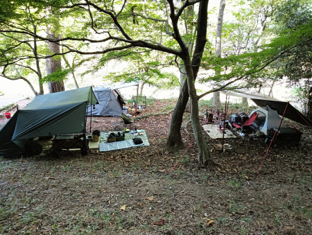 キャンプ場画像